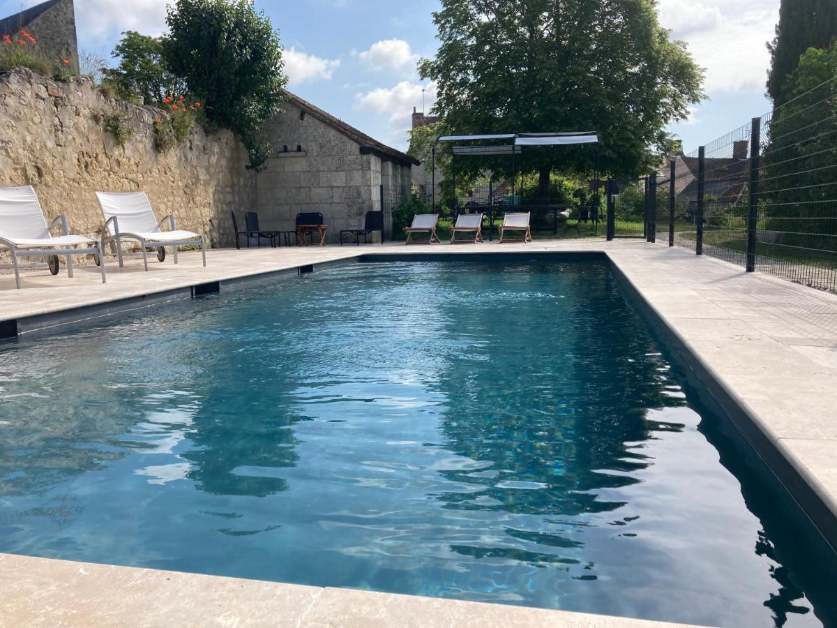 Logis Auberge De Crissay Екстериор снимка