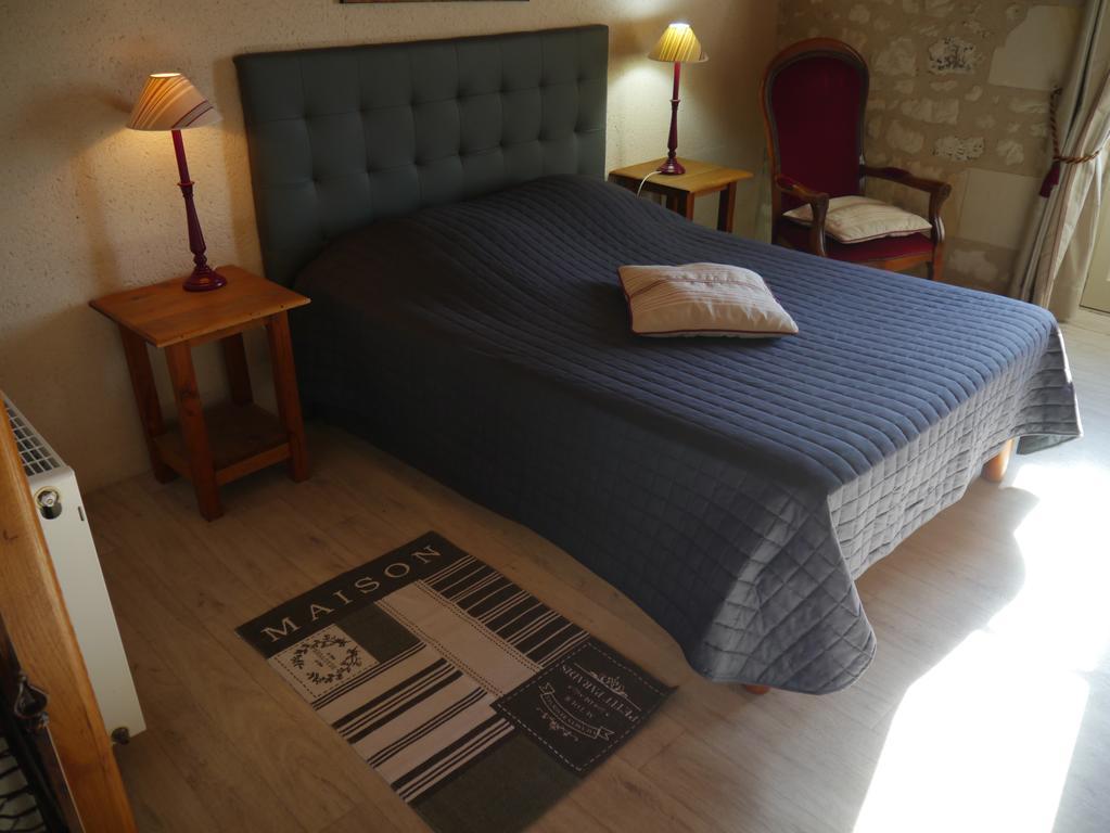 Logis Auberge De Crissay Стая снимка
