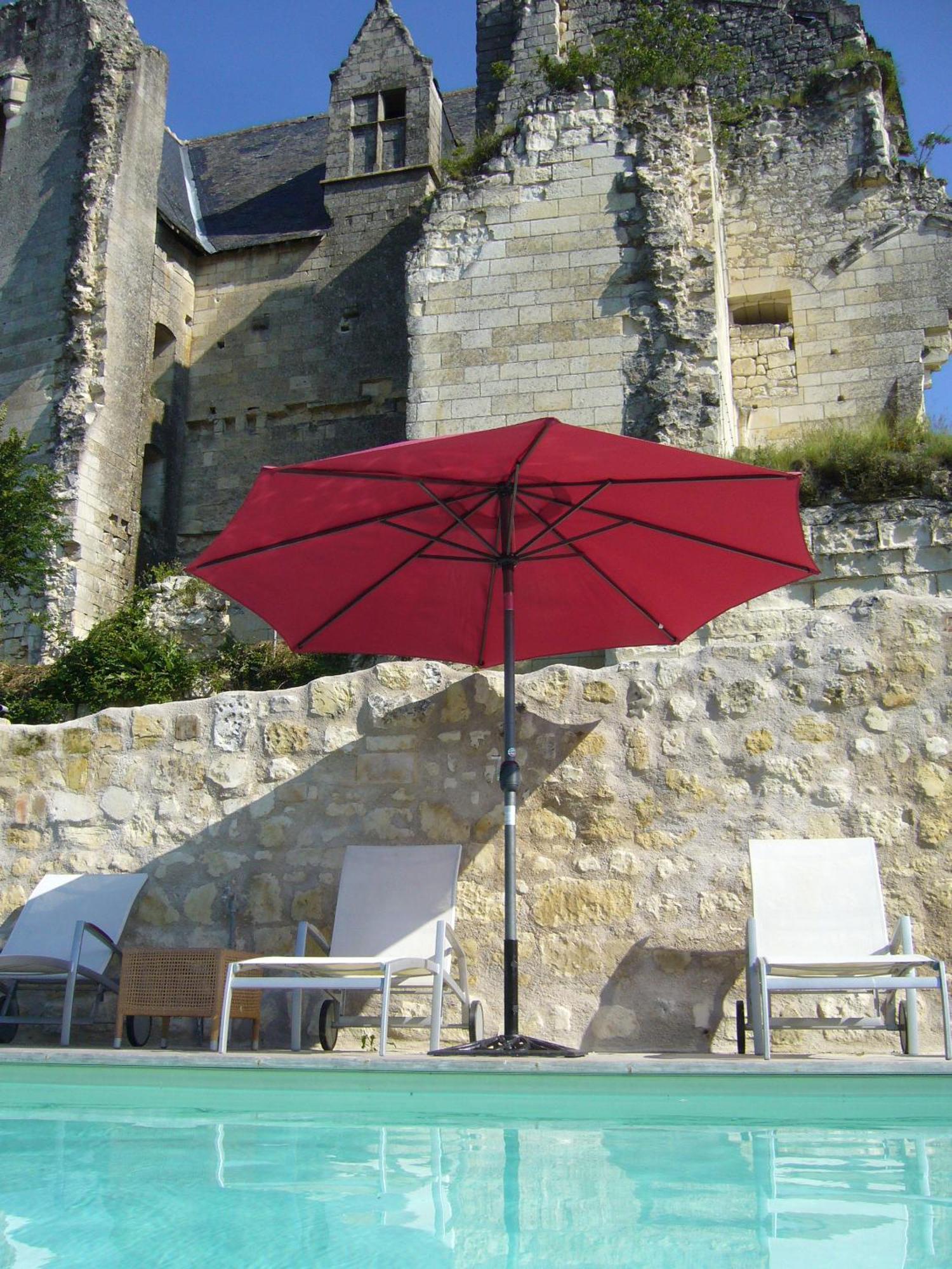 Logis Auberge De Crissay Екстериор снимка
